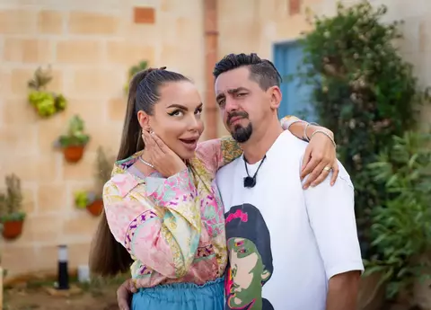 Cum a început relația dintre Eliza și Cosmin Natanticu și cine a făcut primul pas: "Îi mulțumesc lui Dumnezeu că am găsit-o". Ce spune actorul despre primii bani câștigați/ EXCLUSIV