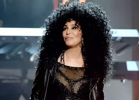 Cum arată Cher la 77 de ani. Artista nu-și arată deloc vârsta și are un iubit cu 40 de ani mai tânăr