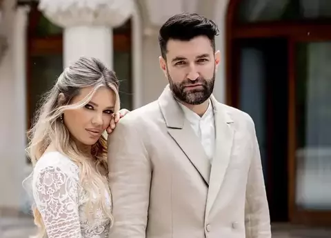 Smiley și Gina Pistol aniversează un an de căsnicie: "Nu mi se pare nimic schimbat, e la fel de bine. O iubesc cu tot ce este. Îmi place mult că..."