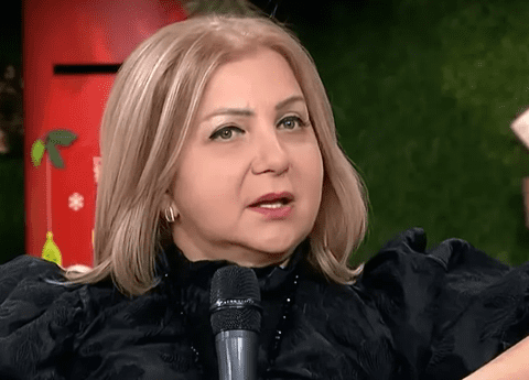 ”Dumnezeu să-ți odihnească sufletul, tati meu, îmi este tare dor de tine...” Carmen Șerban i-a făcut parastas de cinci ani tatălui ei. Cine i-a fost alături, pe o ploaie torențială