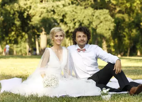 Fotografii de colecție cu rochiile de mireasă ale vedetelor