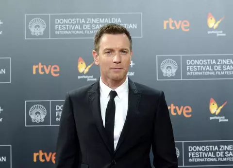 7 actori care au jucat rolul lui Iisus. Iată ce au pățit după filmări!