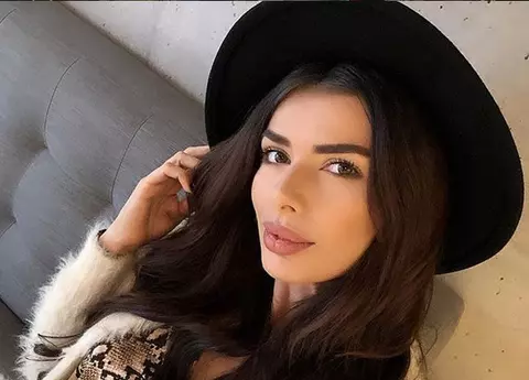 Ioana Filimon, în sânii goi la Ferma. S-a văzut tot!