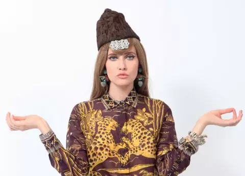Cum arăta Iulia Albu la 20 de ani, înainte de a fi celebră și excentrică. FOTO de colecție!