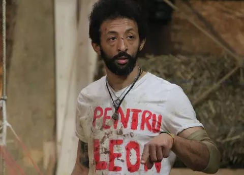 Kamara, declarație emoționantă despre fiul său diagnosticat cu o formă de paralizie celebrală: ”E un mare luptător!”