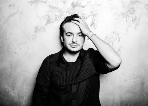 Ce s-a întâmplat cu pagina de Facebook a lui Răzvan Ciobanu. Lacrimi și durere pentru designer