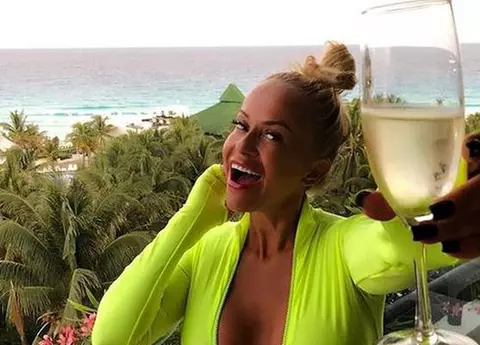 Anda Adam, păcălită de un șofer de autobuz în Mexic: "Cu banii ăia ne-am fi plimbat de șapte ori"