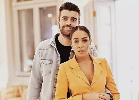 Nu o mai recunoști! Ștefania, iubita lui Speak, schimbare radicală de look