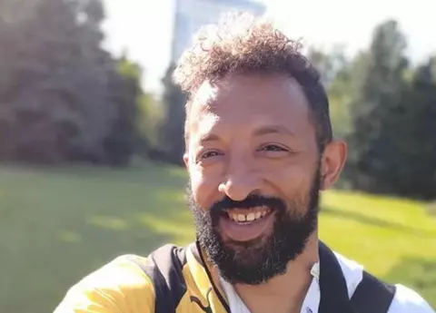 Kamara are o fiică secretă: e super sexy, blondă, cu ochi albaştri: „Când ies cu ea în oraş crede lumea că este iubita mea!”