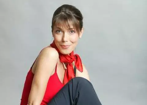 O mai ştiţi pe Supernanny, cea mai iubită doică de la TV? Ironia sorţii: Irina Petrea adoră copiii, dar nu poate avea unul. / Boala de care suferă