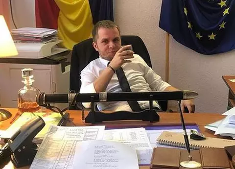 Cum a fost tratat Codin Maticiuc de poliție după ce a cerut ajutor la 112: ”Am stat la secție câteva ore în noaptea aceea și NU am mai fost chemat NICIODATĂ”