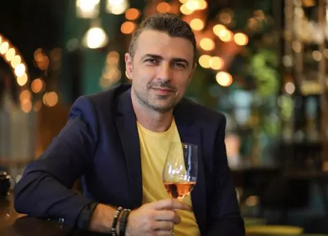 Cornel Ilie vorbește despre divorț și deja știe cum ar trebui să fie femeia ideală: „Este o iubire între doi oameni care oricum vor fi legați toată viața”