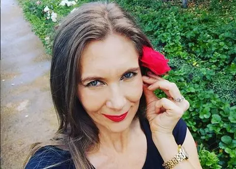 FOTO! Romanița Iovan a făcut furori pe plajă în bikini la 54 de ani! Ce eforturi face pentru a se menține slabă