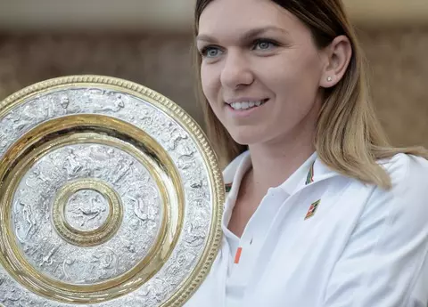 Simona Halep și noul iubit au confirmat relația. Cum au fost surprinși în București, după evenimentul de pe Arena Națională