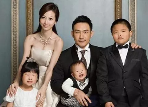 Un bărbat și-a dat soția în judecată, după ce copiii s-au născut urâți. Cum arată micuții