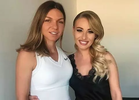 Cine este Irina Baianț, blonda superbă care a atras toate privirile la ceremonia dedicată Simonei Halep. E feblețea lui Vladimir Putin
