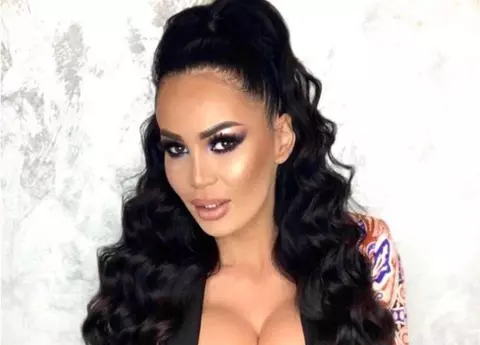Bianca Pop de la Insula iubirii are un nou iubit. Cine este cel care a cucerit-o pe brunetă