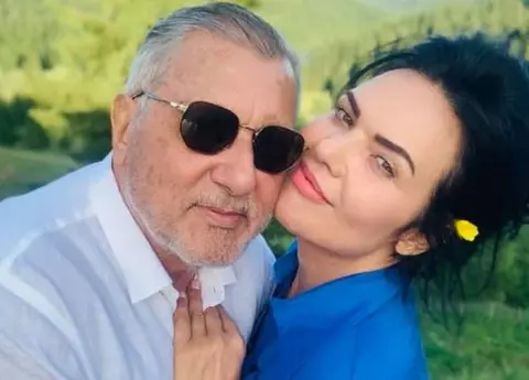 Ca la ei la nimenea! A anulat nunta, dar și-a dus soția sexy la Istanbul. Ilie și Ioana Năstase, fotografii fierbinți pe Bosfor!