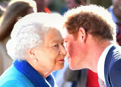 Prințul Harry, devastat! Regina i-a refuzat nepotului ei singura dorință după nunta cu Meghan Markle!
