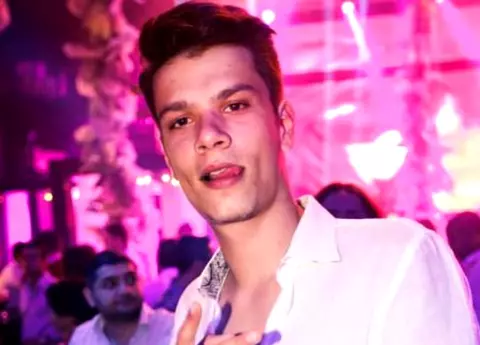 Ironia sorții! Surprinzător cu ce se ocupă mama lui Mario Iorgulescu: e doctor în Psihologie. Femeia și-a sters contul de Facebook după scandal