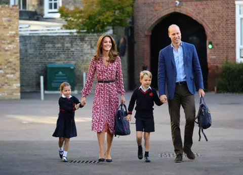 Prințesa Charlotte a început școala. Cum a fost surprinsă în prima zi, lângă învățătoare