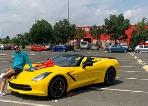 Cine e Sebastian Dobrincu, tânărul milionar în vârstă de 21 de ani? A cucerit America și acum s-a lansat în industria muzicală