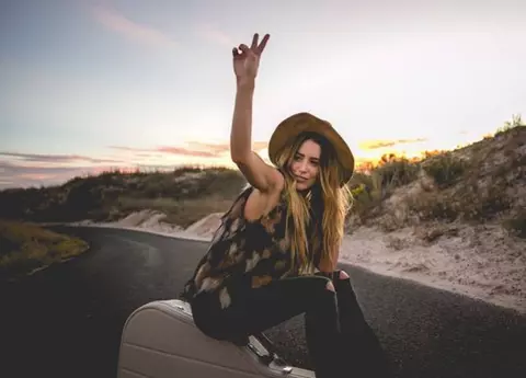 DOLIU în muzică:  Kylie Rae Harris a murit la doar 30 de ani. Artista postase un mesaj pe internet cu puţin timp înainte de tragedie