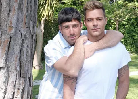 Ricky Martin și soțul său așteaptă cel de-al patrulea copil: ”Suntem însărcinați!”/ Copiii artistului sunt simpatici foc!