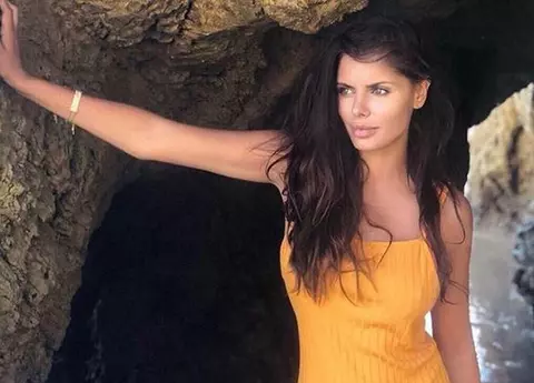 FOTO EXCLUSIV! Cum arăta Ileana Lazariuc în urmă cu 20 de ani, când i-a sucit mințile lui Ion Ion Țiriac. N-ai văzut femeie mai frumoasă!