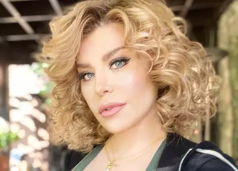 Loredana Groza o comite din nou! După poza cu decolteul adânc, vedeta s-a pozat în dres. Cum au reacționat fanii