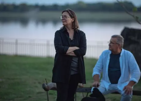 A murit soția lui Mircea Dinescu. De ce boală suferea soția poetului