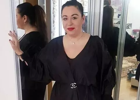 Oana Roman, pe zi ce trece mai slabă! Vedeta, apariție neașteptată la o nuntă. Silueta ei trece printr-o schimbare incredibilă