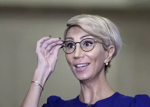 Vicepremierul bling-bling! Raluca Turcan, mâna dreaptă a lui Ludovic Orban, a investit o avere în aspectul său fizic