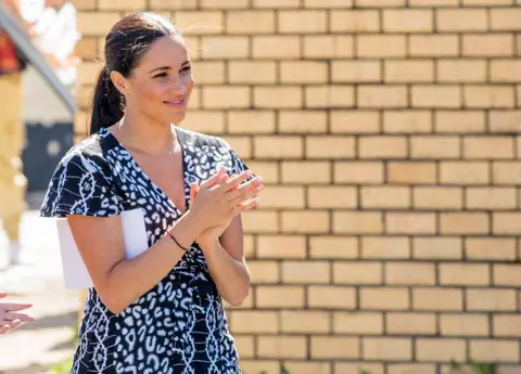 Meghan Markle, în topul celor mai mari gafe vestimentare ale deceniului. De ce este criticată soția prințului Harry