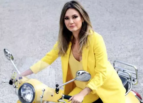 Cu ce dietă a reușit Dana Războiu să scape de celulită după vârsta de 40 de ani. Legumele pe care le consumă vedeta zilnic pentru a fi suplă