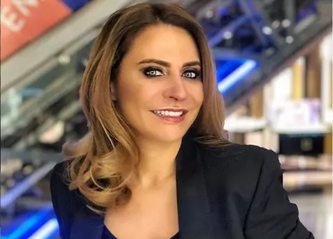 Cum să te îmbraci de Crăciun – sfaturi de la Adina Buzatu