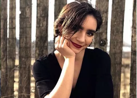 Cine este Elena Ilie, concurentă în echipa Smiley la Vocea României. A renunțat la dans dintr-un motiv incredibil!