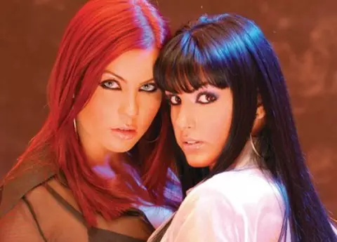 O mai știi pe Doinița, roșcata de la Spicy? Fosta colegă a Laviniei Pârva s-a schimbat complet după ce s-a măritat și a plecat din România