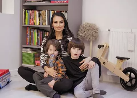 Anca Serea și Adi Sînă au datorii de mii de euro. Nu își mai permit să plătească școala copiilor