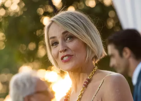 Sharon Stone, de nerecunoscut fără machiaj, la 61 de ani! Are o siluetă impecabilă și a spus nu operațiilor estetice!