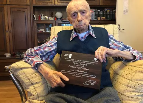 Cine este bucureșteanul Dumitru Comânescu, al treilea cel mai bătrân bărbat de pe Planetă / Are 111 ani și a dezvăluit secretul longevităţii sale