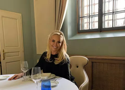 Vica Blochina și fostul soț al Corinei Bud au petrecut până dimineața, într-un club din Capitală. A publicat prima imagine cu ei