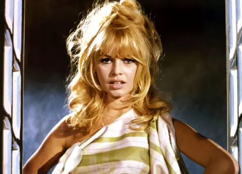 Boala care i-a otrăvit tinerețea lui Brigitte Bardot. Cea mai frumoasă femeie din lume a încercat să-și ia viața de 4 ori