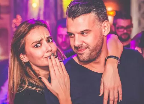 Roxana Ionescu și Tinu Vidaicu s-au căsătorit în mare secret. Primele imagini de la cununia civilă