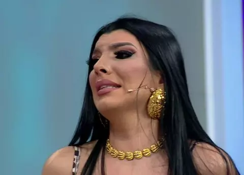 Andreea Tonciu a cedat psihic la Bravo ai stil! Celebrities. Fetița ei a văzut totul: „Mami, de ce te face ciocănitoare fata aia rea?”