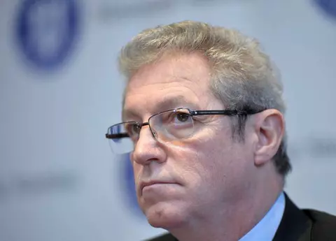 Adrian Streinu-Cercel vine cu noi sfaturi esențiale despre cum ne putem feri de coronavirus: ”În casă fac curat cu masca pe figură”