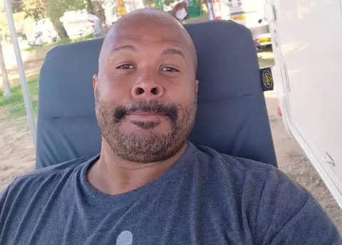 Cabral, marcat de experiențele personale cu sistemul sanitar din România: ”Colcăiala de microbi, infecții și jeg îți zâmbește cleios din aproape orice spital de la noi”