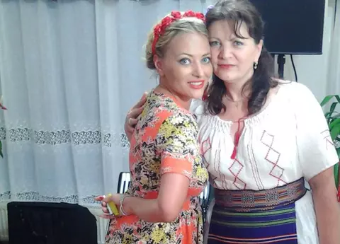 Momente grele pentru părinții Deliei. Mama artistei luptă să își ajute fostul soț, în plină pandemie: ”El trebuia să facă citostatice, dar acum îți este și frică să mai mergi undeva”