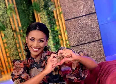 Majda Aboulumosha și-a găsit tatăl după 25 de ani!  „A plecat când aveam un an. Mi-au spus că nu mai trăiește”. Cum arată bărbatul acum