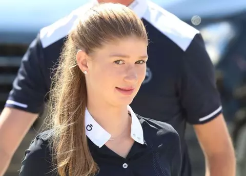 Cum arată și cu ce se ocupă fiica cea mare a lui Bill Gates! Tatăl ei declara acum câțiva ani că-i va lăsa moștenire o ”minusculă” parte a averii de 110 miliarde de dolari